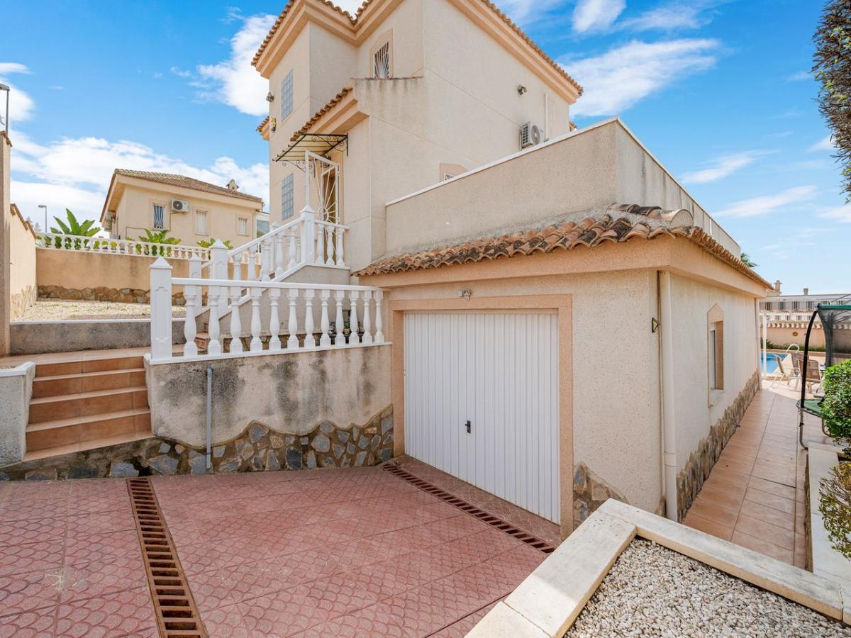 Villa Rojales, Alicante, Spānijā 3 istabas, 215 m2 Nr. 149080
