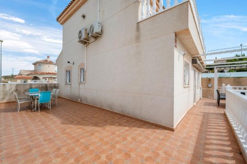 Huvila myytävänä Rojales, Alicante, Espanja, 3 makuuhuonetta, 215 m2 No. 149080 - kuva 14