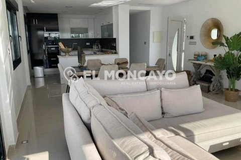 Villa en venta en San Fulgencio, Alicante, España 3 dormitorios, 266 m2 No. 149077 - foto 10