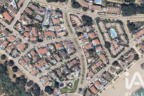 Commercial property for sale in Mont-roig del Camp, Tarragona, Spain 667 sq.m. No. 172193 - photo 23