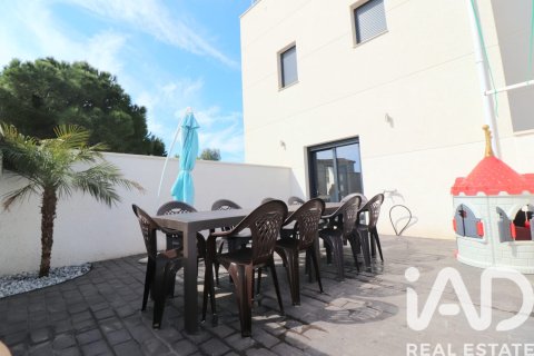 Commercial property for sale in Mont-roig del Camp, Tarragona, Spain 667 sq.m. No. 172193 - photo 18