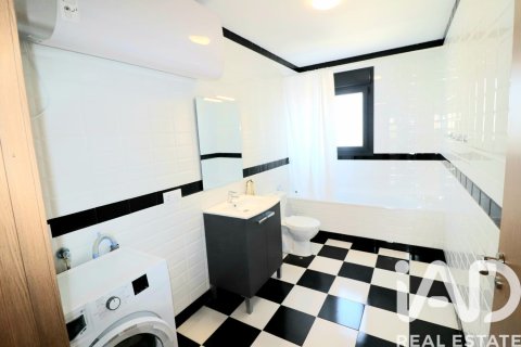 Commercial property for sale in Mont-roig del Camp, Tarragona, Spain 667 sq.m. No. 172193 - photo 15