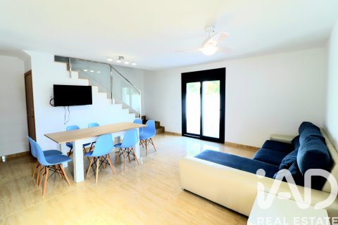 Commercial property for sale in Mont-roig del Camp, Tarragona, Spain 667 sq.m. No. 172193 - photo 5