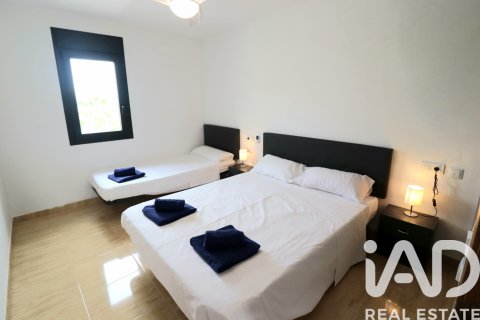 Commercial property for sale in Mont-roig del Camp, Tarragona, Spain 667 sq.m. No. 172193 - photo 12