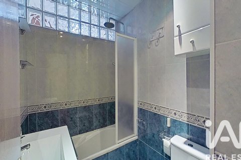 Appartamento in vendita a Barcelona, Spagna 3 camere da letto, 85 mq. N° 172197 - foto 14