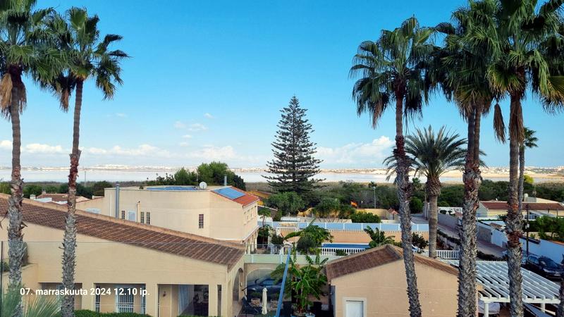 Villa i Los Balcones, Alicante, Spanien 3 sovrum, 198 kvm. Nr. 145325
