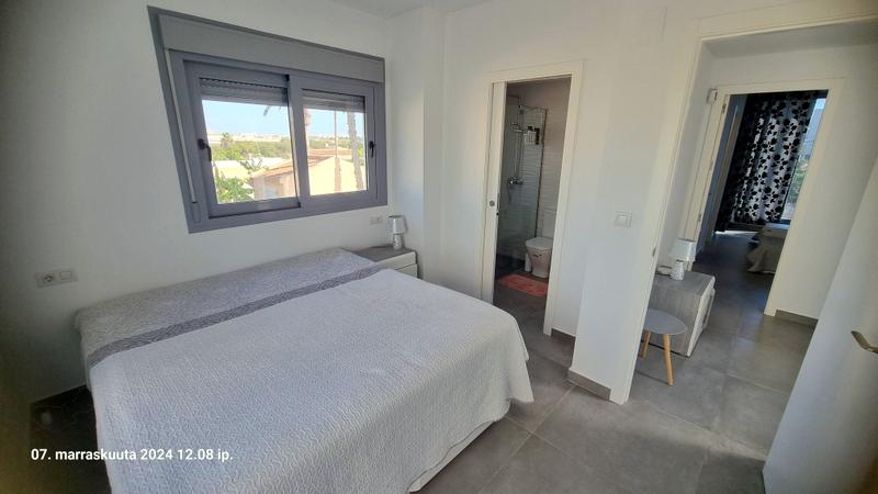 Villa i Los Balcones, Alicante, Spanien 3 sovrum, 198 kvm. Nr. 145325