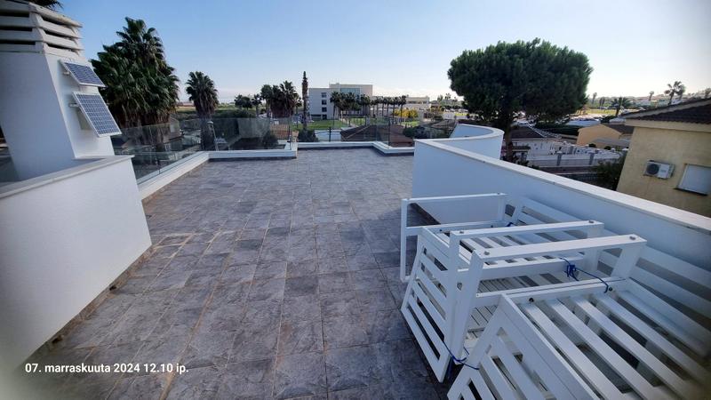 Villa i Los Balcones, Alicante, Spanien 3 sovrum, 198 kvm. Nr. 145325