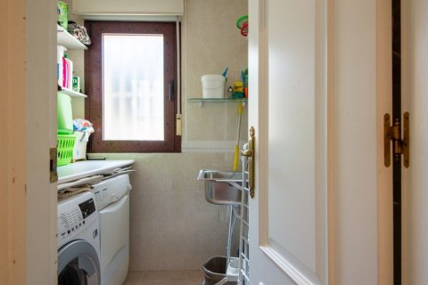 Villa till salu i Algorfa, Alicante, Spanien 4 sovrum, 490 kvm. Nr. 145322 - foto 22