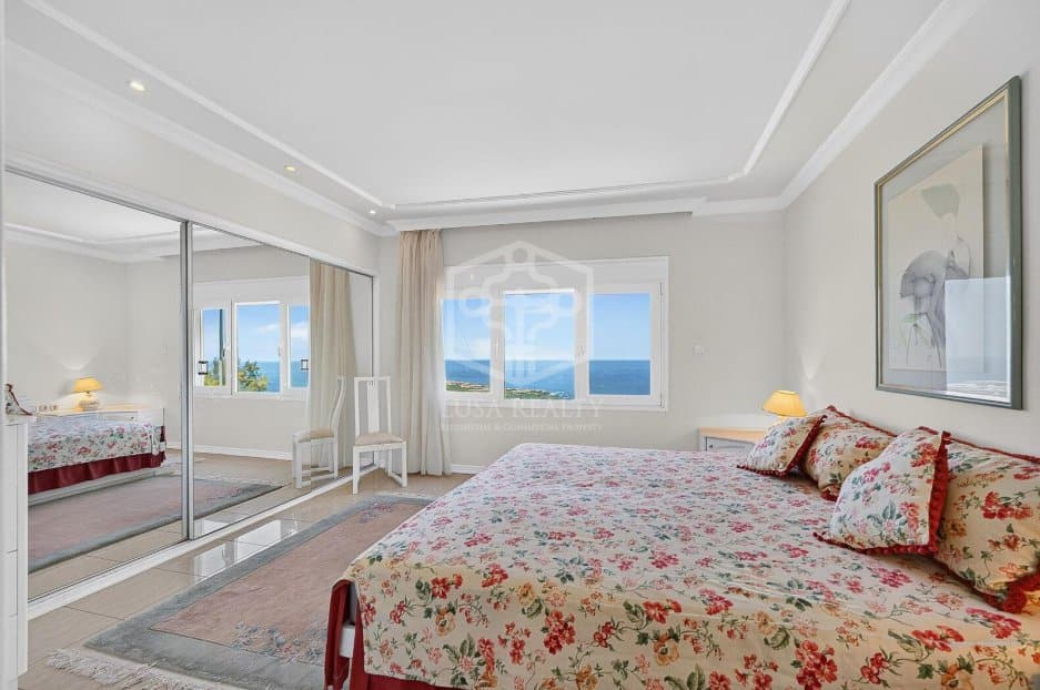 Villa a San Cristobal de La Laguna, Tenerife, Spagna 3 camere da letto, 724 mq. N° 195357