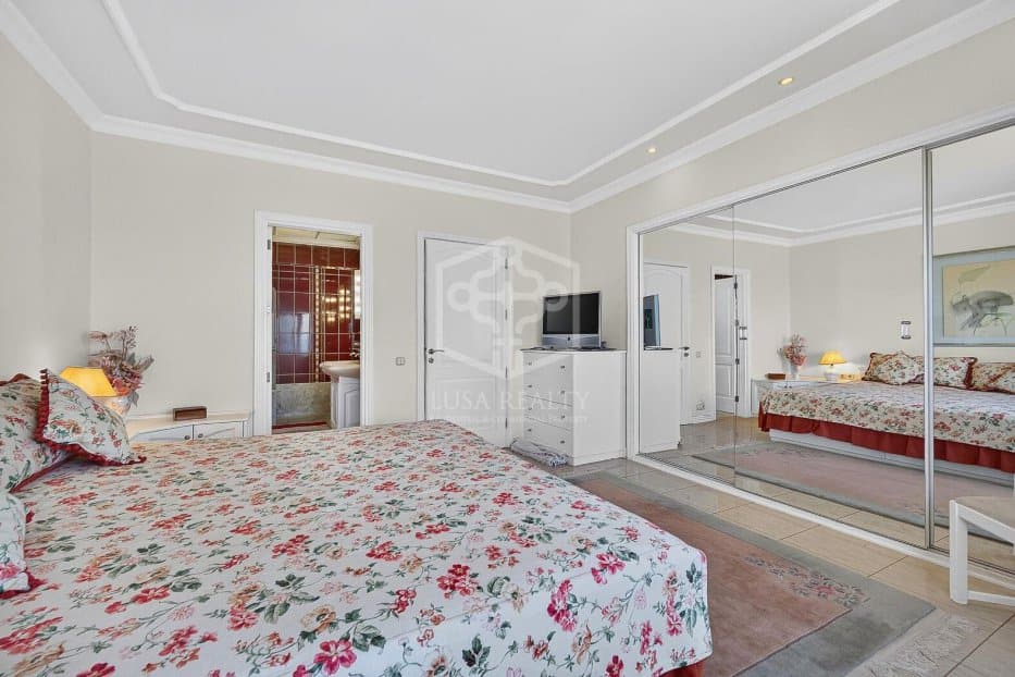 Villa a San Cristobal de La Laguna, Tenerife, Spagna 3 camere da letto, 724 mq. N° 195357
