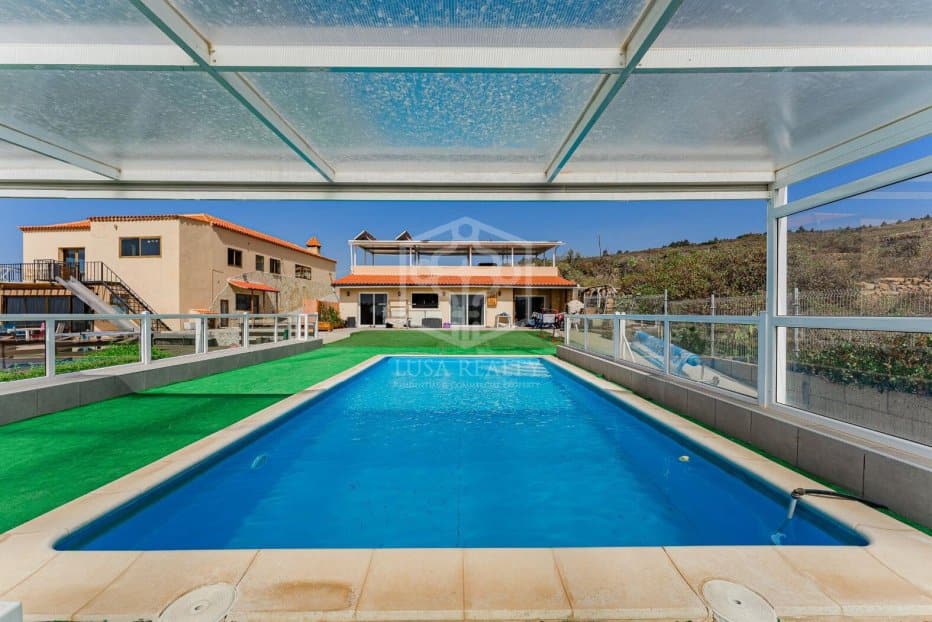 Huvila San Miguel de Abona, Tenerife, Espanja 6 makuuhuonetta, 449 m2 No. 195358