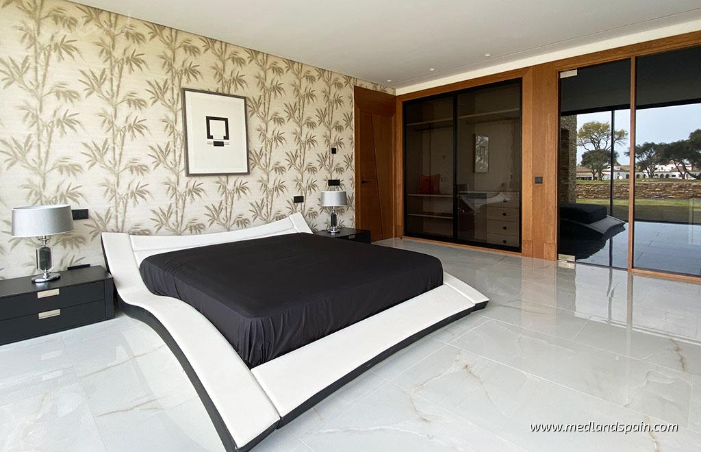 Villa in San Roque, Cadiz, Spain 6 bedrooms, 1220 sq.m. No. 69670