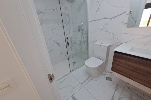 Wohnung zum Verkauf in Torrevieja, Alicante, Spanien 3 Schlafzimmer, 106 m2 Nr. 140327 - Foto 19