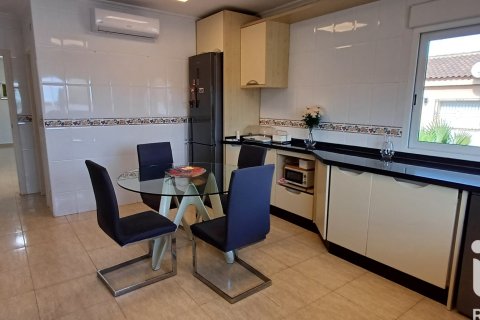 Продажа дома в Сан-Хавьер, Мурсия, Испания 5 спален, 521м2 №172118 - фото 22
