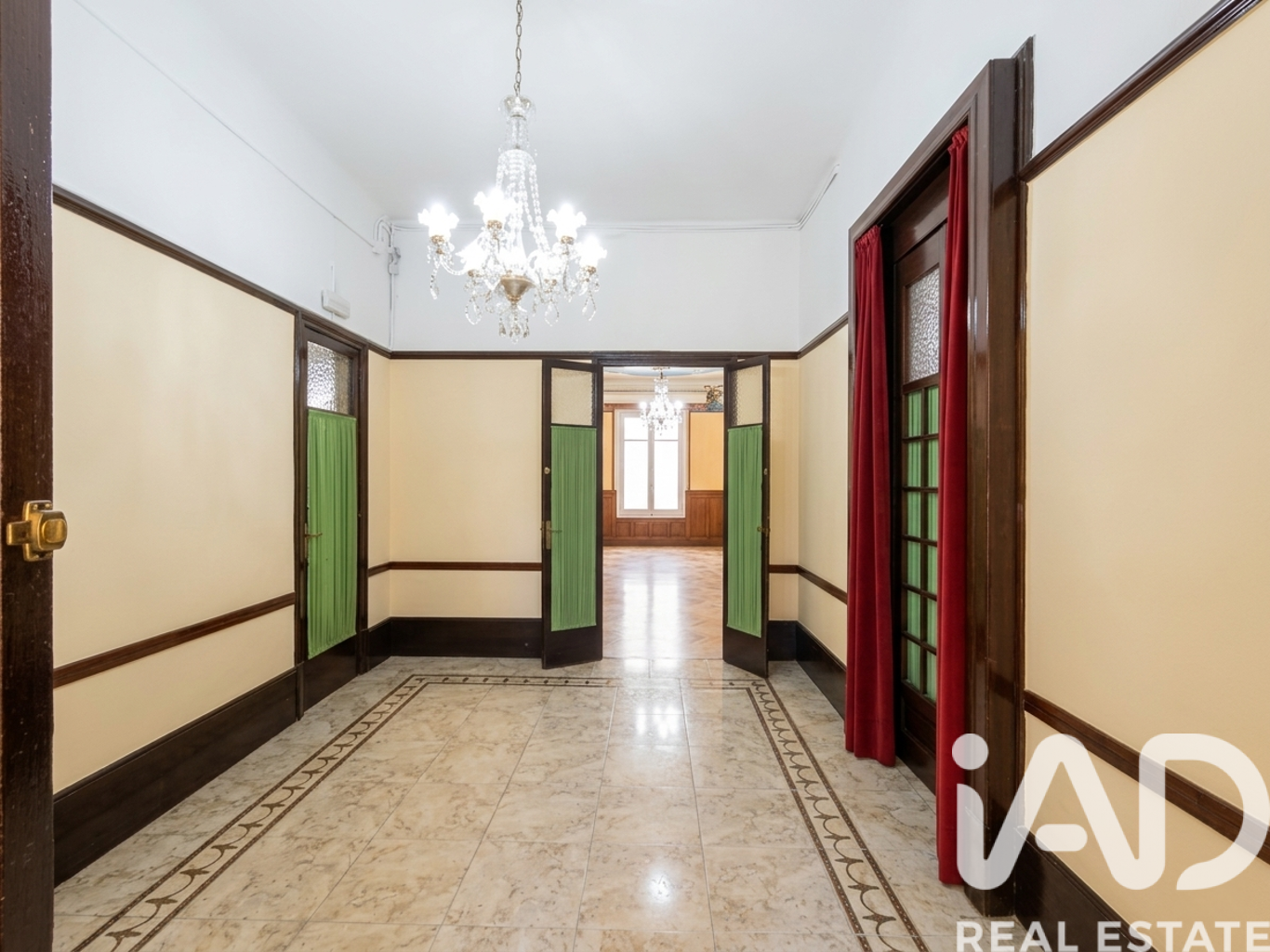 Proprietà commerciale a Vilanova i la Geltru, Barcelona, Spagna 610 mq. N° 172117