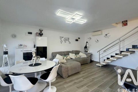 Duplex à vendre à Salou, Tarragona, Espagne, 2 chambres, 81 m2 No. 172115 - photo 5
