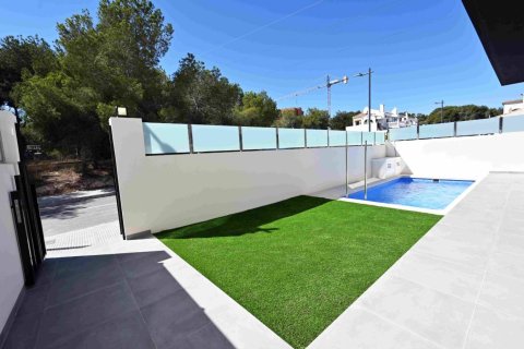 Villa pārdošanā Orihuela, Alicante, Spānijā 2 istabas, 102 m2 Nr. 176645 - attēls 2