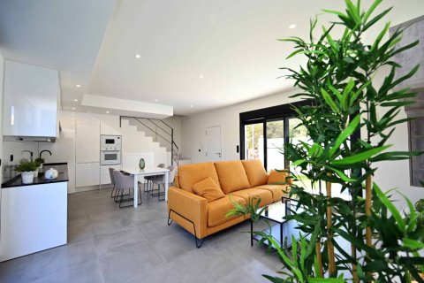 Villa pārdošanā Orihuela, Alicante, Spānijā 2 istabas, 102 m2 Nr. 176645 - attēls 5