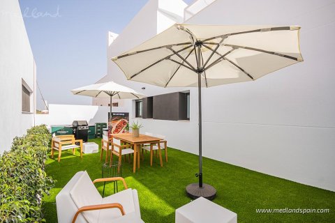 Casa adosada en venta en Torrevieja, Alicante, España 3 dormitorios, 84 m2 No. 168573 - foto 14