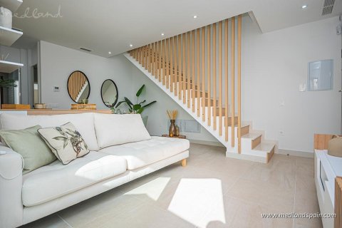 Casa adosada en venta en Torrevieja, Alicante, España 3 dormitorios, 84 m2 No. 168573 - foto 7