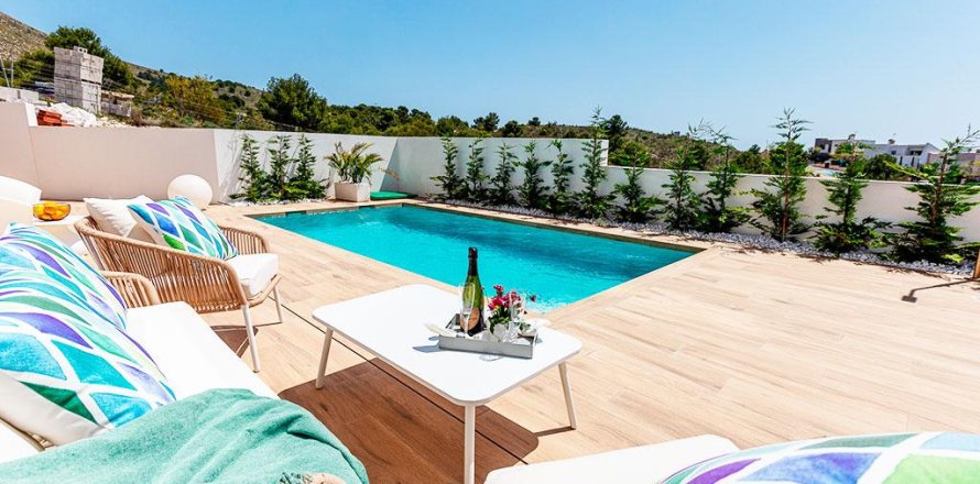 Villa à Finestrat, Alicante, Espagne 4 chambres, 168 m2 No. 168575