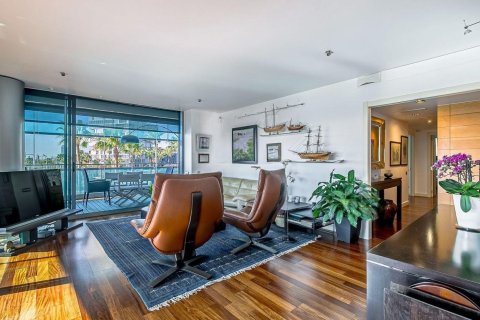 Apartment for sale in Barcelona, Spain 3 bedrooms, 170 sq.m. No. 177348 - photo 13