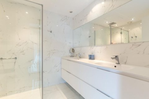 Wohnung zum Verkauf in Barcelona, Spanien 3 Schlafzimmer, 100 m2 Nr. 177349 - Foto 29