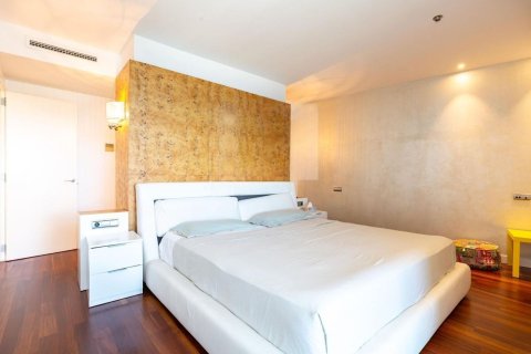 Wohnung zum Verkauf in Barcelona, Spanien 3 Schlafzimmer, 100 m2 Nr. 177349 - Foto 23