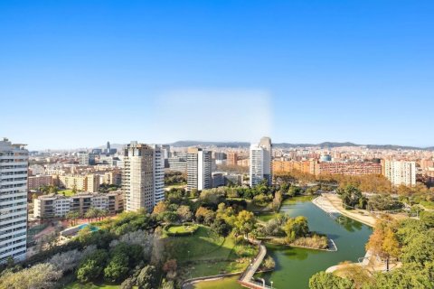 Wohnung zum Verkauf in Barcelona, Spanien 3 Schlafzimmer, 100 m2 Nr. 177350 - Foto 3