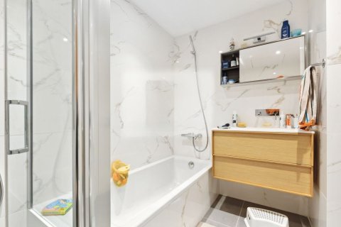 Wohnung zum Verkauf in Barcelona, Spanien 3 Schlafzimmer, 100 m2 Nr. 177350 - Foto 16