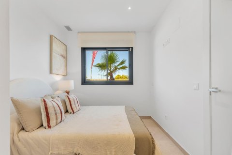 Bungalow for sale in Dolores, Alicante, Spain 3 bedrooms, 90 sq.m. No. 112758 - photo 28