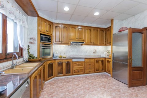 Villa for sale Alaior, Menorca, Spain 4 bedrooms, 298 sq.m. No. 110966 - photo 7