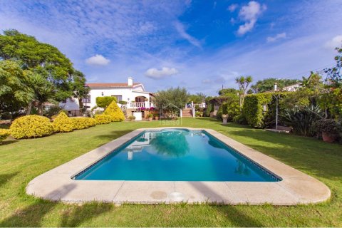 Villa for sale Alaior, Menorca, Spain 4 bedrooms, 298 sq.m. No. 110966 - photo 1