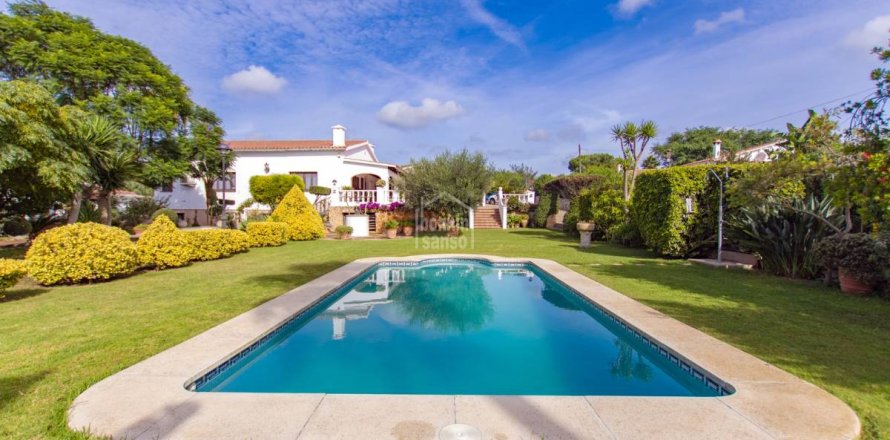Villa Alaior, Menorca, Spain 4 bedrooms, 298 sq.m. No. 110966