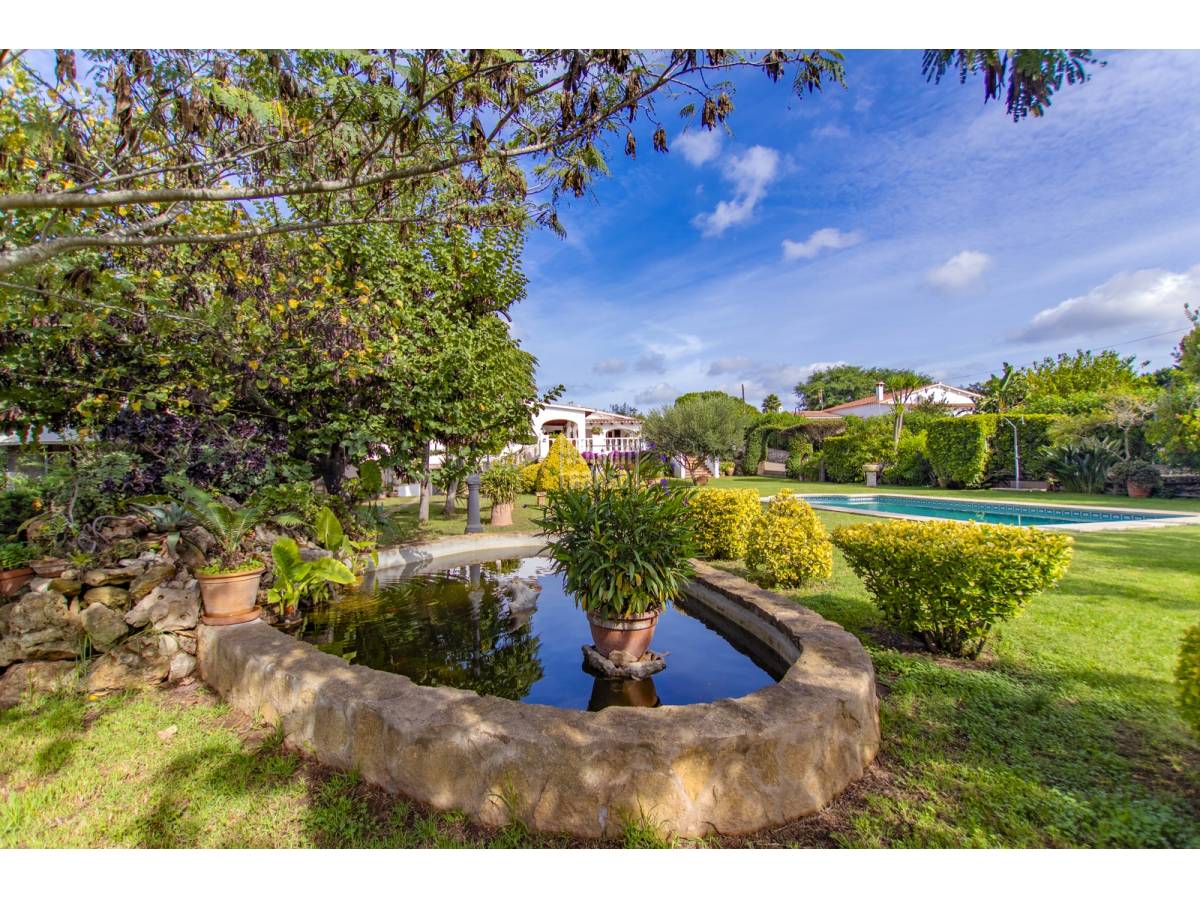 Villa a Alaior, Menorca, Spagna 4 camere da letto, 273 mq. N° 110966