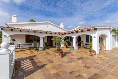Villa for sale Alaior, Menorca, Spain 4 bedrooms, 298 sq.m. No. 110966 - photo 5