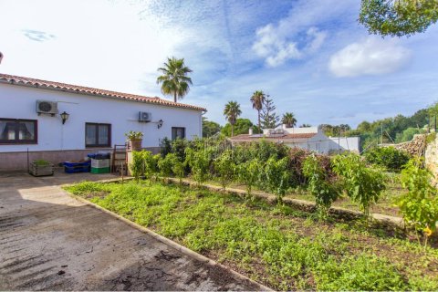 Villa for sale Alaior, Menorca, Spain 4 bedrooms, 298 sq.m. No. 110966 - photo 13