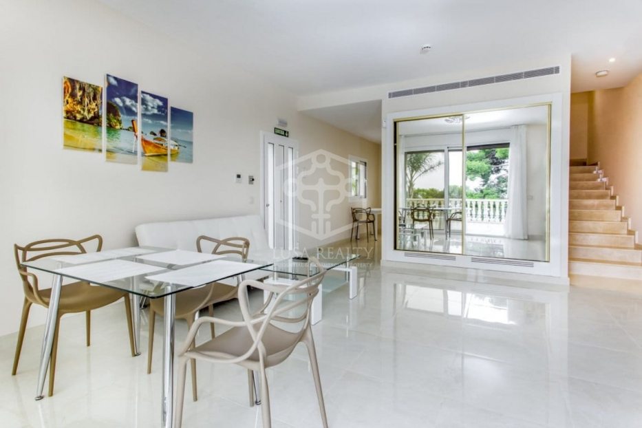Commercial property à Platja D'aro, Girona, Espagne 4000 m2 No. 78249