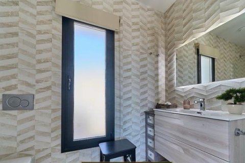 Продажа дома в Финестрат, Аликанте, Испания 3 спальни, 142м2 №168783 - фото 24