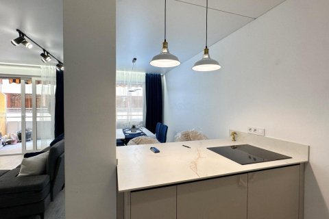 Apartamento en venta en Torrevieja, Alicante, España 2 dormitorios, 90 m2 No. 164678 - foto 19