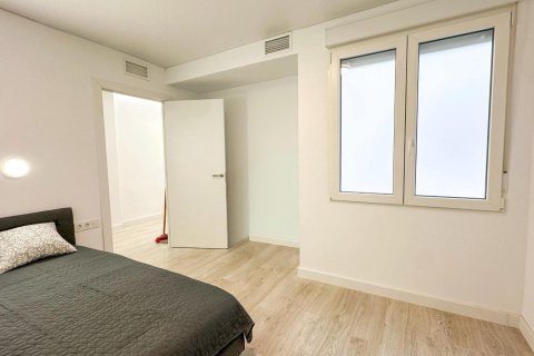 Apartamento en venta en Torrevieja, Alicante, España 2 dormitorios, 90 m2 No. 164678 - foto 9