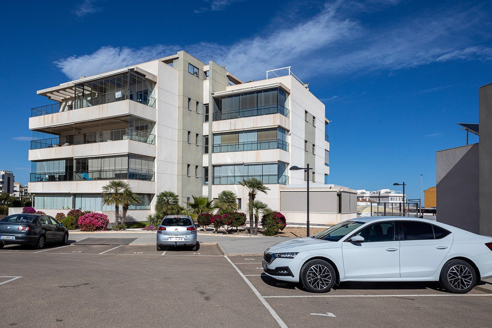 Apartamento en Villamartin, Alicante, España 4 dormitorios, 128 m2 No. 113854