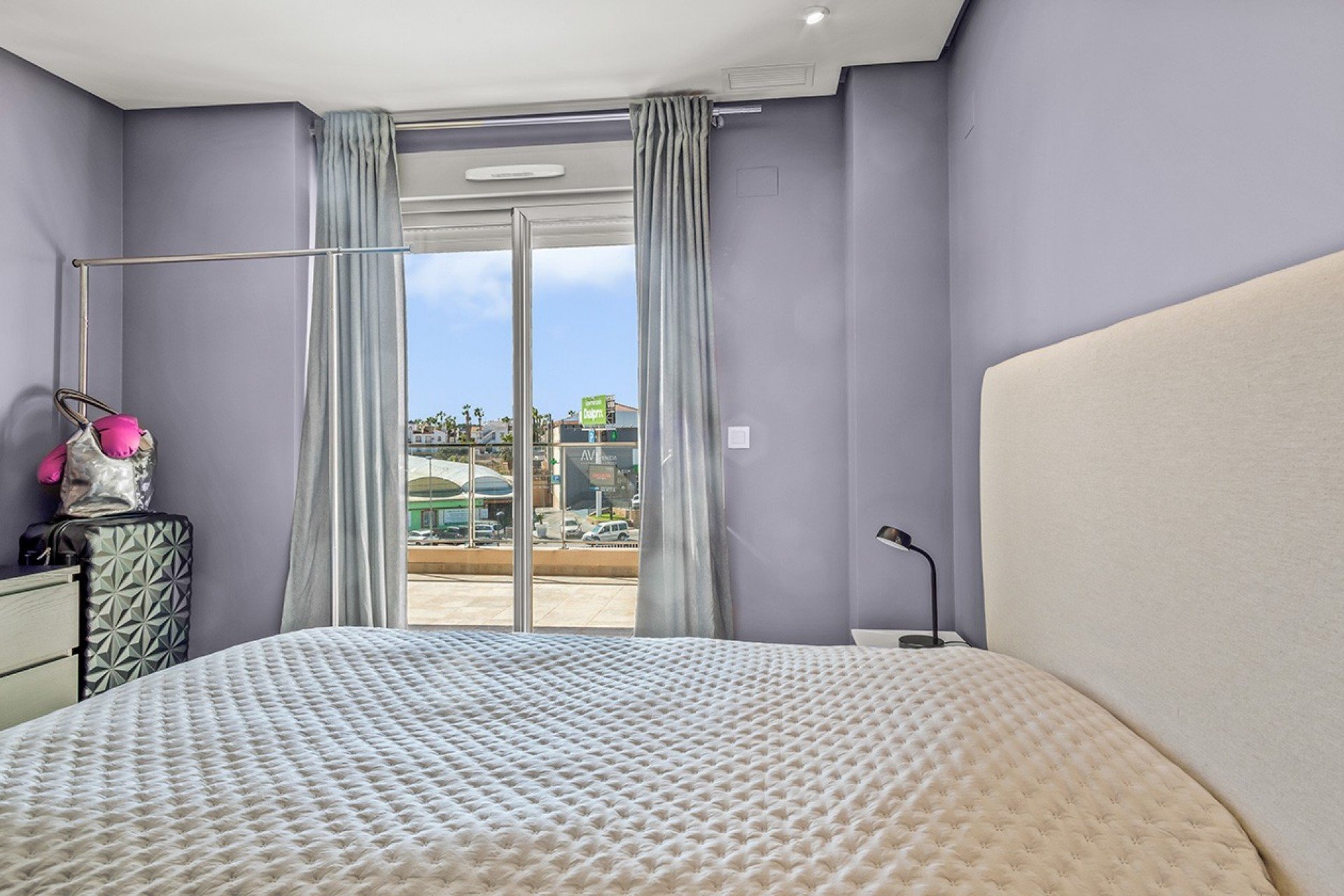 Apartamento en Villamartin, Alicante, España 4 dormitorios, 128 m2 No. 113854