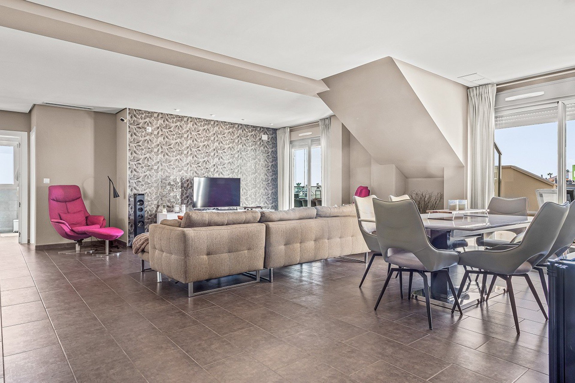 Apartamento en Villamartin, Alicante, España 4 dormitorios, 128 m2 No. 113854