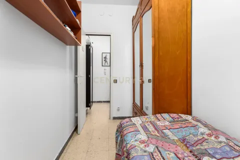 Wohnung zum Verkauf in Barcelona, Spanien 4 Schlafzimmer, 73 m2 Nr. 166922 - Foto 8