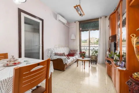 Wohnung zum Verkauf in Barcelona, Spanien 4 Schlafzimmer, 73 m2 Nr. 166922 - Foto 12