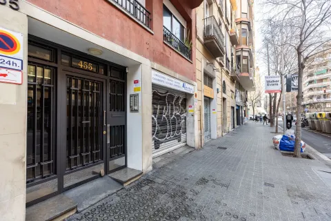 Wohnung zum Verkauf in Barcelona, Spanien 4 Schlafzimmer, 73 m2 Nr. 166922 - Foto 24