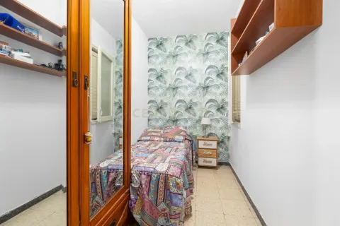 Wohnung zum Verkauf in Barcelona, Spanien 4 Schlafzimmer, 73 m2 Nr. 166922 - Foto 7