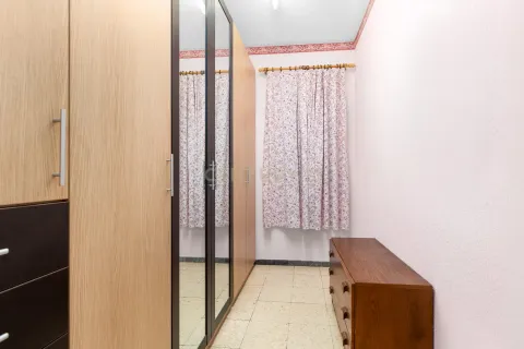Wohnung zum Verkauf in Barcelona, Spanien 4 Schlafzimmer, 73 m2 Nr. 166922 - Foto 5